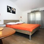 And By The Sea Tisno, Murter - 5106 Guest house Tisno