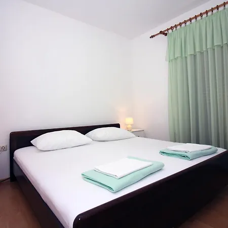 And By The Sea Tisno, Murter - 5106