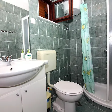 And By The Sea Tisno, Murter - 5106 بيت ضيافة
