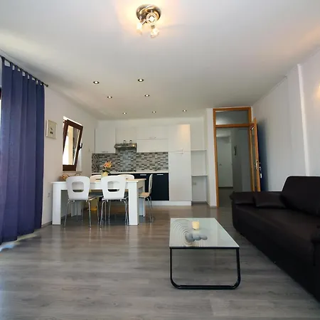 بيت ضيافة And By The Sea Tisno, Murter - 5106 تيسنو